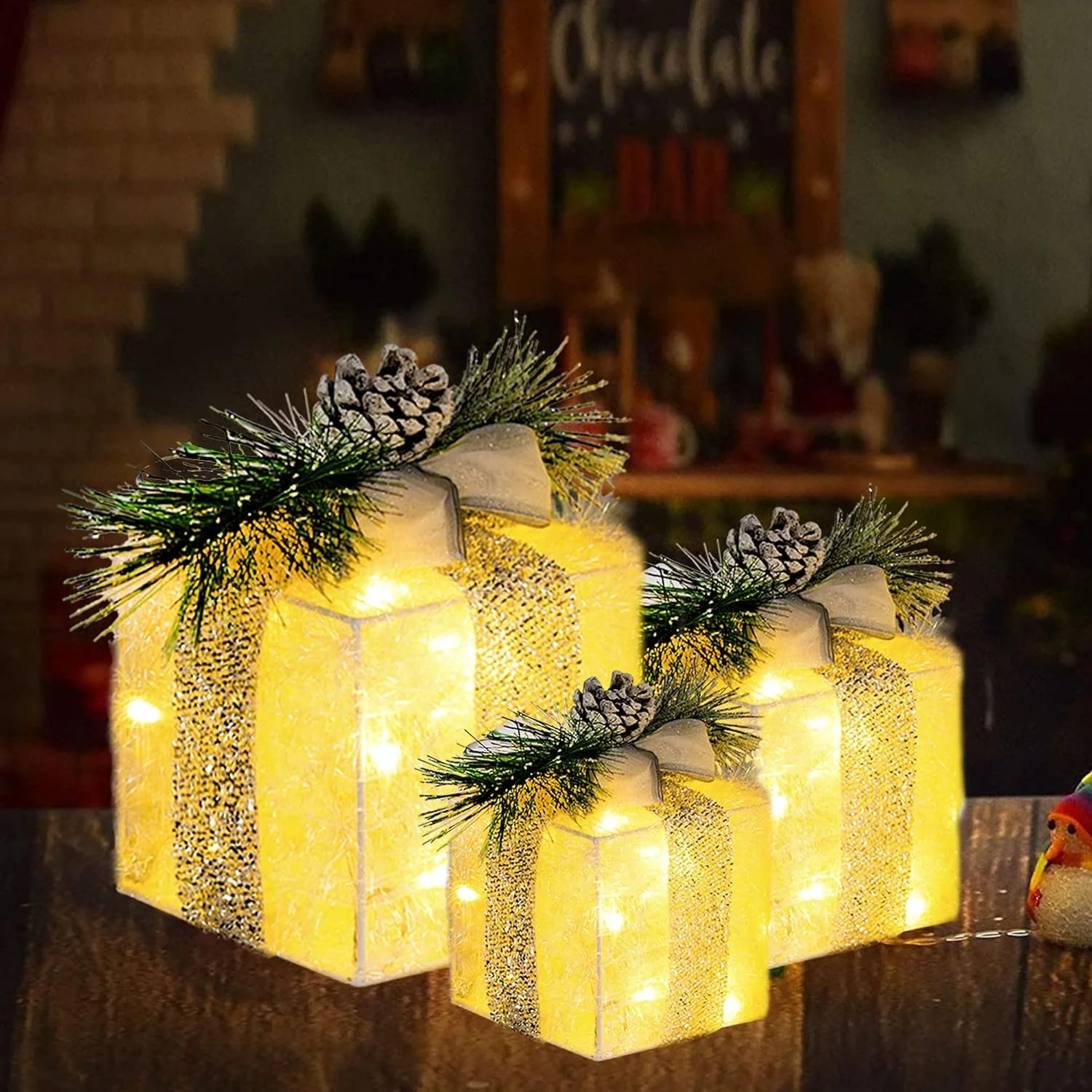 Hourleey Set of 3 Christmas Lighted Gift Boxes - Image 2